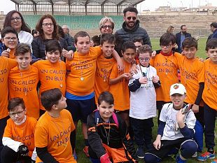 un-calcio-in-blu-secondo-il-parere-dei-bambini