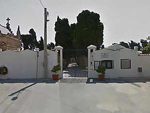 castellammare-del-golfo-il-cimitero-rimane-aperto-al-pubblico