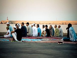 inizio-ramadan-il-messaggio-di-mons-mogavero-odio-guerre-e-violenza-non-sono-benedetti-da-dio