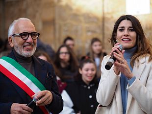cristina-ciminnisi-a-castelvetrano-si-respira-aria-di-festa-e-liberta