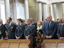 mazara-amministrazione-e-consiglio-comunale-partecipano-al-25-anniversario-dell-associazione-nazionale-finanzieri-in-congedo