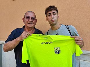 mazara-calcio-tesserato-lesterno-dattacco-calogero-melia