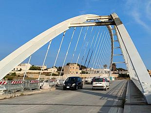 mazara-il-ponte-arena-e-stato-riaperto-in-tutte-e-due-le-corsie