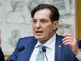 vertenza-trasporti-il-presidente-crocetta-convoca-i-sindaci-dei-territori-coinvolti-l-occupazione-dell-aula-consiliare-viene-sospesa