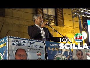 mazara/il-25-settembre-2022-sulla-scheda-verde-barra-il-simbolo-di-forza-italia-e-scr