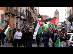 video-corteo-una-linea-mazara-gaza