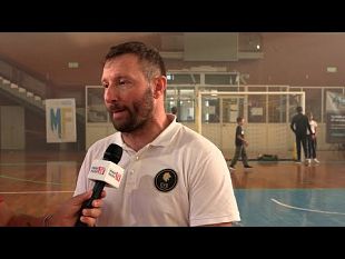 futsal-mazara-eur-4-1-lintervista-a-mister-emanuelefratini