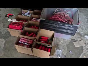 costruiva-esplosivi-a-lenzi-per-spedirli-in-tutta-italia-arrestato-trapanese-con-2108-ordigni