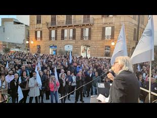 intervista-al-candidato-sindaco-nicola-cristaldi-dopo-il-suo-comizio-in-piazza-mokarta