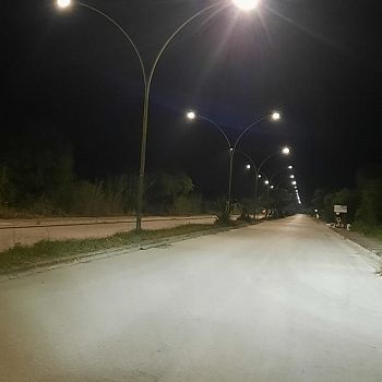 /images/0/1/01-luci1.jpg