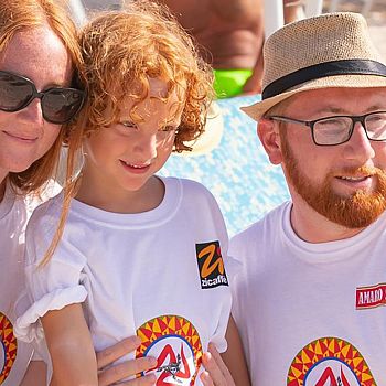 /images/1/6/16-redheads-sicily--2-.jpg