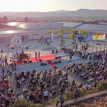 /images/1/7/17-inaugurazione-cerimonia.jpg