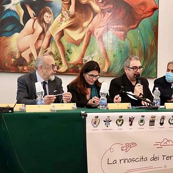 /images/1/7/17-territorio2.jpg