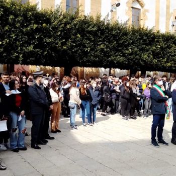 /images/1/9/19-foto-giornata-memoria-vittime-di-mafia-libera-21-03-2022.jpg