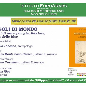 /images/2/2/22-libro-angoli-di-mondo.jpeg