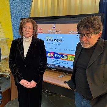 /images/2/4/24-conclusione-progetto-pcto-liceali-online--liceo-adria-ballatore-10042025-2.jfif