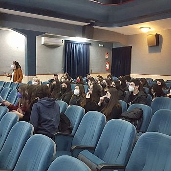/images/3/9/39-ferracane-al-cinema.jpg
