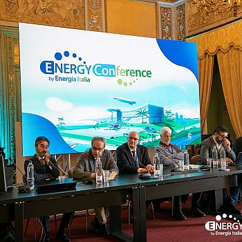 /images/4/0/40-energy-conf.jpg