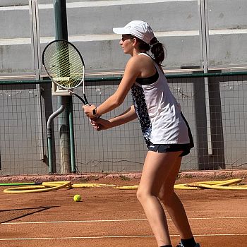 /images/4/2/42-ranieri-tennis3.jpg