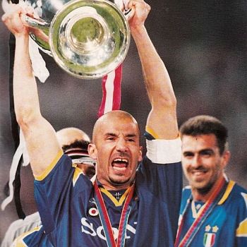 /images/4/3/43-luca-vialli.jpg