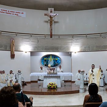 /images/5/3/53-sacerdozio-cappellano.jpg