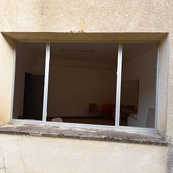 /images/5/3/53-vandalizzato-teatro-lucio-dalla-04.jpeg