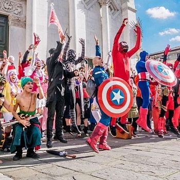 /images/7/5/75-cosplay3.jpg
