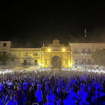 /images/7/7/77-festa-marsala-1.jpg
