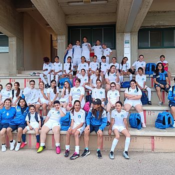 /images/8/7/87-cf-marsala-presente-alla-festa-regionale-2024-di-ragazze-con-i-tacchetti-02.jpeg