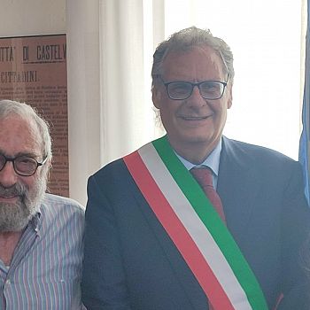 /images/8/9/89-lentini-con-assessori.jpg