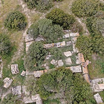 /images/9/8/98-selinunte-tempio-a.jpg