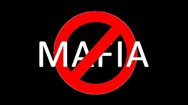 Don Giuseppe Undari e tutti i presbiteri della città aderiscono al corteo contro la mafia