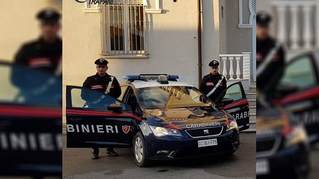 Marsala, rapinano un giovane. Arrestati dai Carabinieri