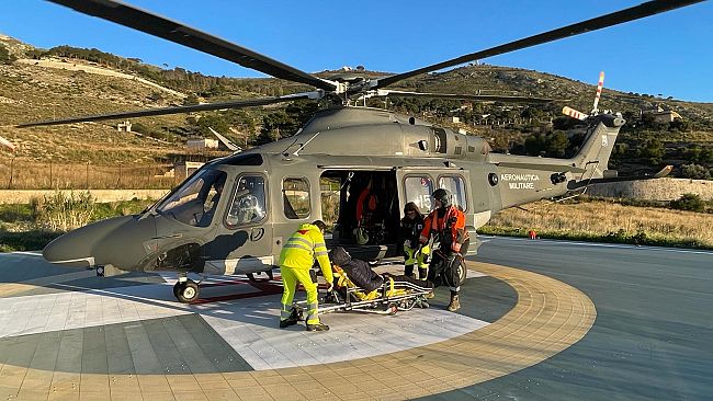 Il 31° Stormo soccorre un uomo di 70 anni trasportandolo in volo da Pantelleria a Trapani
