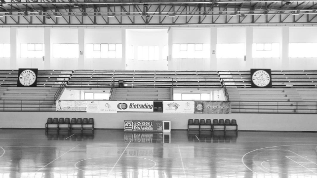 Palasport di Petrosino: dopo i danni del maltempo, rubati i cavi elettrici