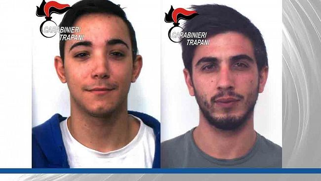 Trapani: evadono dai domiciliari per commettere furti: i Carabinieri arrestano due giovani