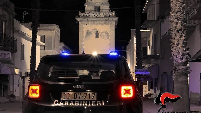 Aveva imbrattato case e monumenti con la vernice spray, denunciato un 21enne