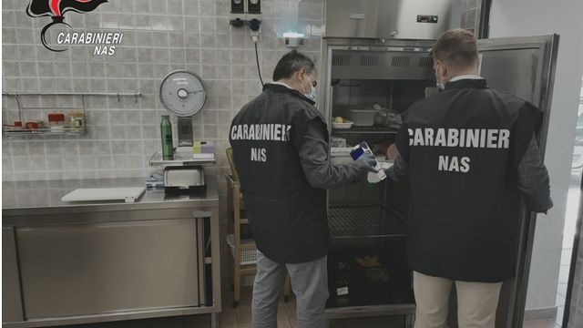 Controlli del Nas: chiuso noto ristorante a Campobello di Mazara. Sospese 3 attività a Palermo