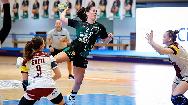 L'Handball Erice prepara la trasferta spagnola contro il Balonmán Atlético Guardes