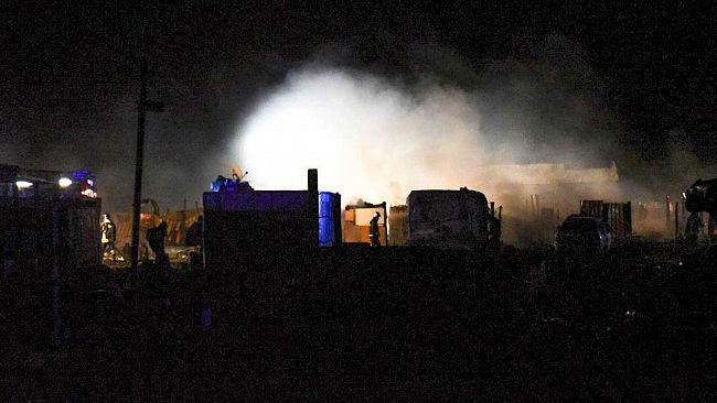 Fiamme nella notte a Campobello, distrutto il campo di Erbe Bianche