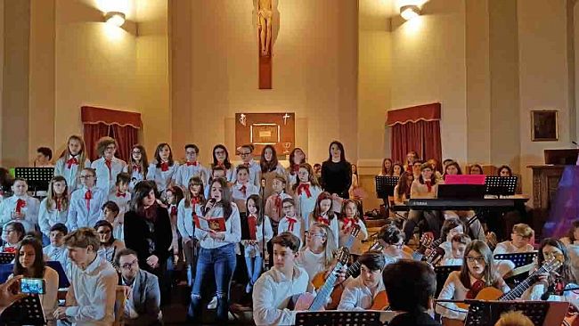 Marsala, grande successo per il Concerto di Natale dell’I.C. “S.Pellegrino”
