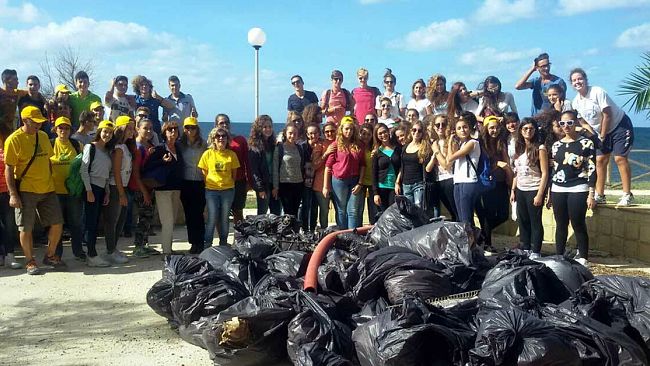 Notevole partecipazione all’iniziativa “Puliamo il Mondo”