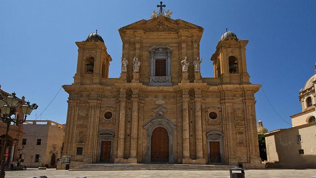 Marsala, il 7° incontro del corso “Occultismo, terapie e gruppi alternativi”