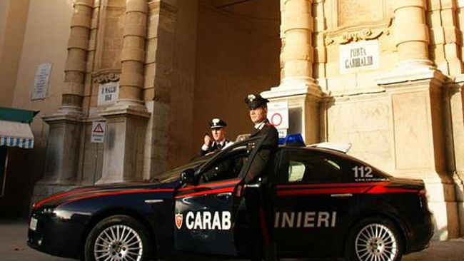 Marsala, rapina una donna minacciandola con una siringa insaguinata. Arrestato dai carabinieri