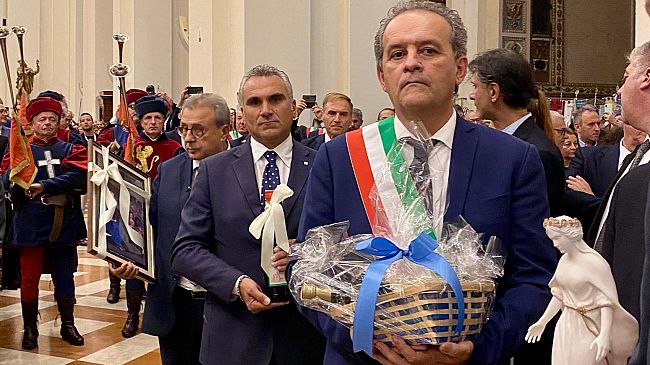 La Città di Marsala offre, alle Celebrazioni Francescane, il Vino da Messa delle Aziende del territorio