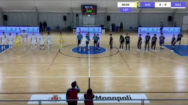 Un buon Futsal Mazara cede solo nel finale fuori casa contro la capolista Monopoli. La cronaca del match 