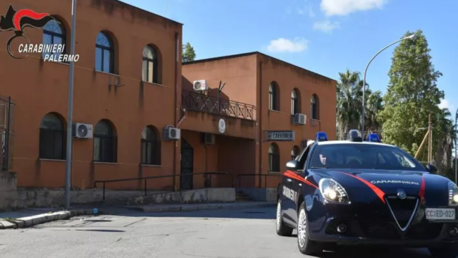 ​Bimba di 2 anni annega in piscina a Palermo, indagini dei carabinieri