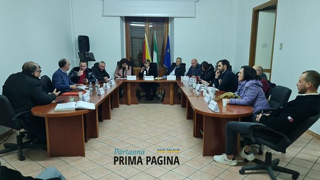 Rendiconto gestione finanziaria, variazioni bilancio su PEF Tari, debiti fuori bilancio all'Odg del consiglio comunale