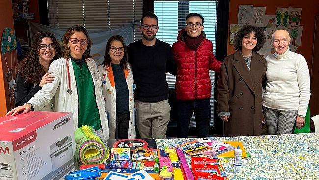 Rotaract Club Marsala porta colori e sorrisi alla ludoteca dell'Ospedale Paolo Borsellino