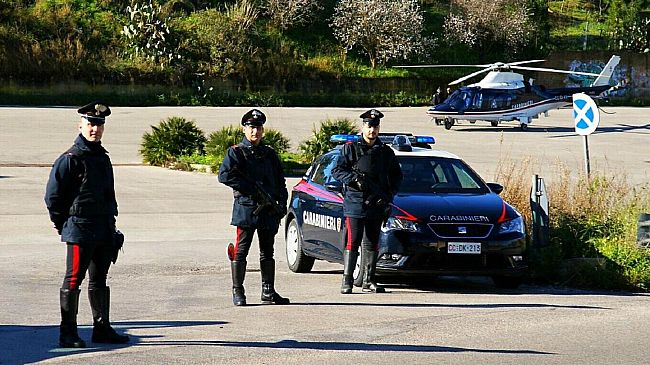 Rapina in banca al “Credito Siciliano” di Alcamo, i Carabinieri arrestano in flagranza l’autore